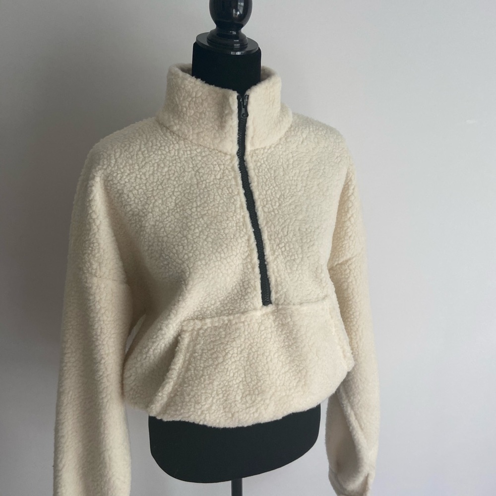 Cropped pullover - Picture 2 of 4